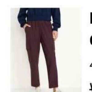 OlD Navy- High wasted SleekTech Cargo Ankle pants